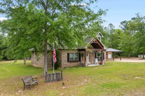 Exterior - 2442 Wallace Lake Rd, Pace, FL 32571 photo 3 of 11