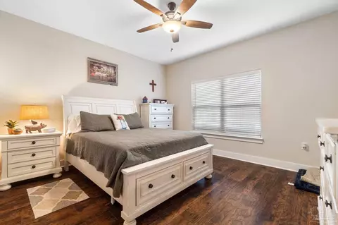 Bedroom - 2442 Wallace Lake Rd, Pace, FL 32571 photo 1 of 7