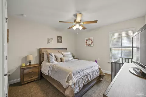 Bedroom - 5595 Blue Sky Ct, Milton, FL 32583 photo 6 of 6