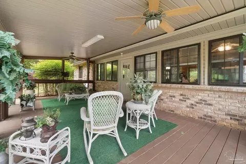 Exterior - 5522 Chipper Ln, Pace, FL 32571 photo 8 of 14