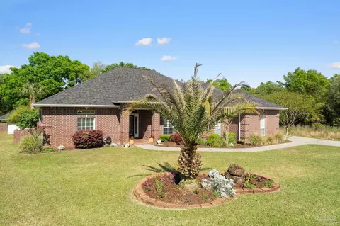 Exterior - 5952 Cromwell Dr, Pace, FL 32571 photo 10 of 10