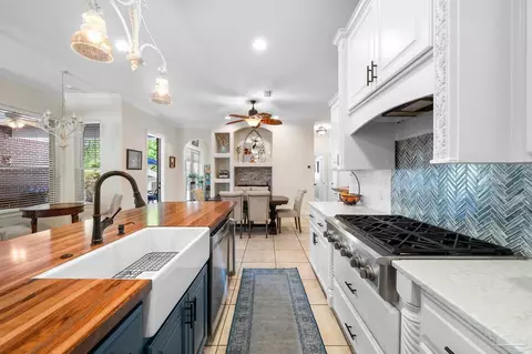Kitchen - 5952 Cromwell Dr, Pace, FL 32571 photo 3 of 4