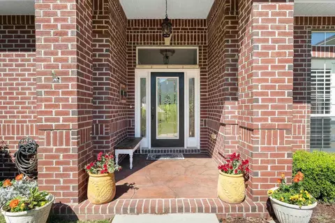 Entry Way - 5952 Cromwell Dr, Pace, FL 32571 photo 1 of 2