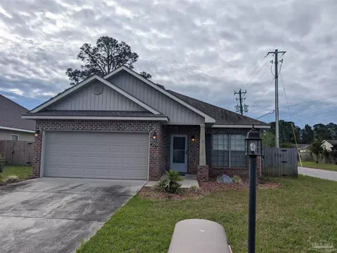 8781 Bradfield Dr, Pensacola, FL 32507