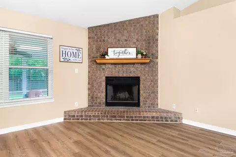 5949 Ridgeview Dr, Milton, FL 32570 photo 13