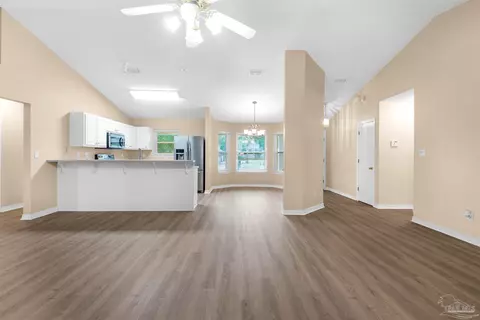 5949 Ridgeview Dr, Milton, FL 32570 photo 10