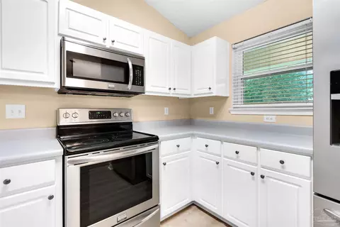 5949 Ridgeview Dr, Milton, FL 32570 photo 17