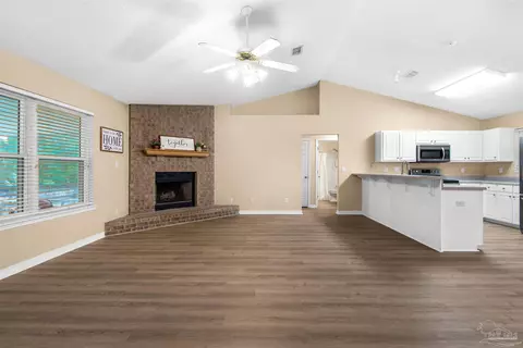 5949 Ridgeview Dr, Milton, FL 32570 photo 9