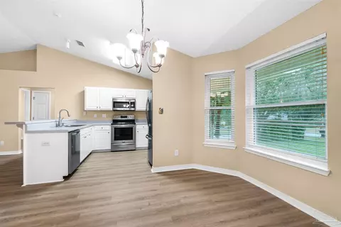 5949 Ridgeview Dr, Milton, FL 32570 photo 21