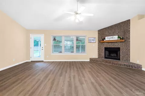 5949 Ridgeview Dr, Milton, FL 32570 photo 12