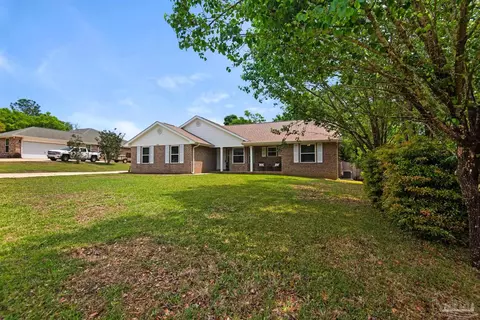 5949 Ridgeview Dr, Milton, FL 32570 photo 2
