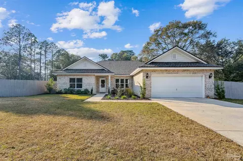 5124 Dunedin St, Crestview, FL 32539