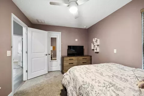 Bedroom - 546 Griswold Rd, Jay, FL 32565 photo 4 of 6