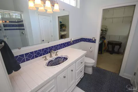 Bath - 2967 Greystone Dr, Pace, FL 32571 photo 5 of 9