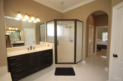 Bath - 2967 Greystone Dr, Pace, FL 32571 photo 3 of 9