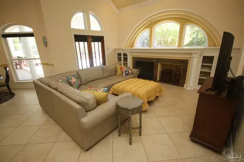 Living - 2967 Greystone Dr, Pace, FL 32571 photo 6 of 7