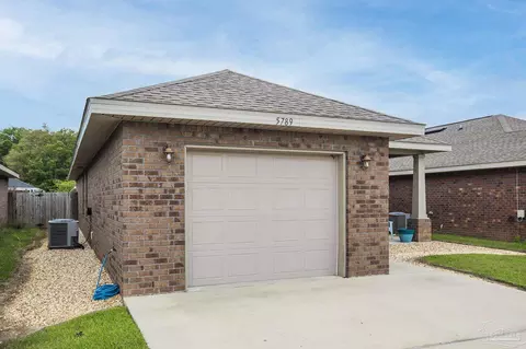 Exterior - 5789 Corkscrew Ct, Pace, FL 32571 photo 3 of 9