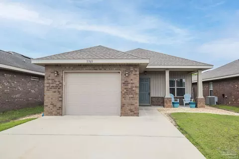 Exterior - 5789 Corkscrew Ct, Pace, FL 32571 photo 5 of 9