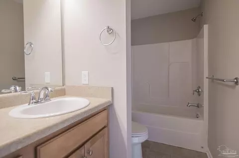 Bath - 5789 Corkscrew Ct, Pace, FL 32571 photo 2 of 3