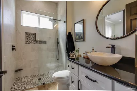 Bath - 3077 W Whitley Ln, Pace, FL 32571 photo 5 of 7