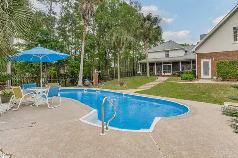 Exterior - 2942 Greystone Dr, Pace, FL 32571 photo 2 of 10