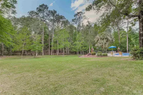 Exterior - 2942 Greystone Dr, Pace, FL 32571 photo 10 of 10
