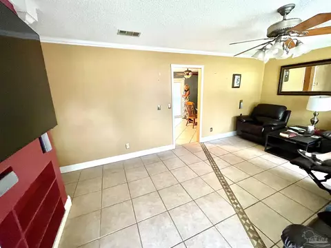 6322 Shady Ln, Milton, FL 32570 photo 5