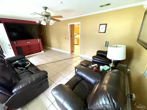 6322 Shady Ln, Milton, FL 32570 photo 3