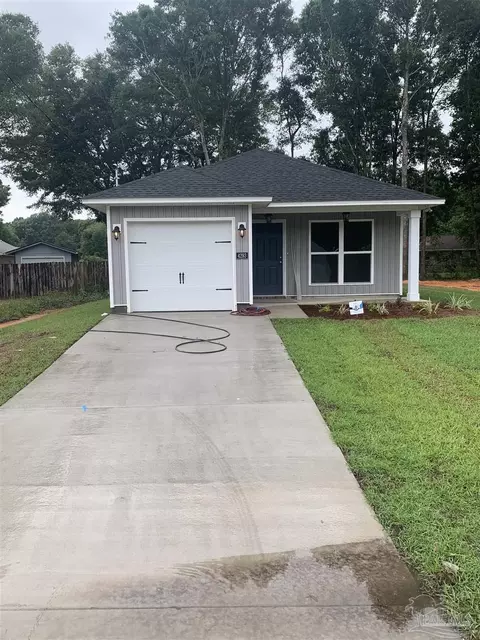 4042 Floridatown Rd, Pace, FL 32571