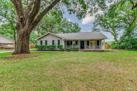 Exterior - 5400 Hamilton Ln, Pace, FL 32571 photo 2 of 4