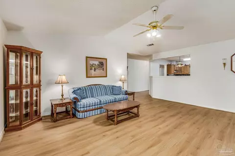 Living - 5400 Hamilton Ln, Pace, FL 32571 photo 2 of 3
