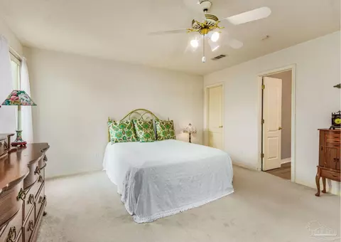 Bedroom - 5400 Hamilton Ln, Pace, FL 32571 photo 2 of 10