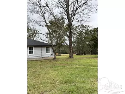 Exterior - 2720 Victor Rd, Mcdavid, FL 32568 photo 12 of 13