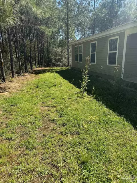 Exterior - 4300 Hollandtown Church Rd, Pace, FL 32571 photo 7 of 11