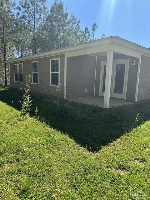 Exterior - 4300 Hollandtown Church Rd, Pace, FL 32571 photo 4 of 11