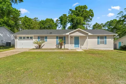 518 Greenberry Dr, Cantonment, FL 32533