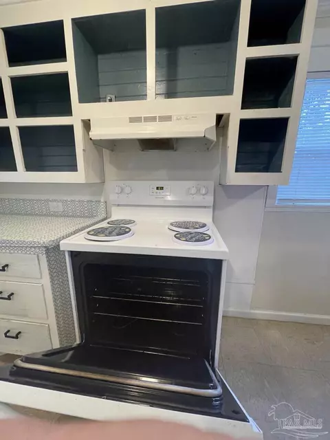 Kitchen - 3645 Diamond St Apt Ab 4236 A #A,B, 4236 A, Pace, FL 32571 photo 9 of 10