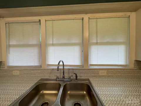 Kitchen - 3645 Diamond St Apt Ab 4236 A #A,B, 4236 A, Pace, FL 32571 photo 10 of 10