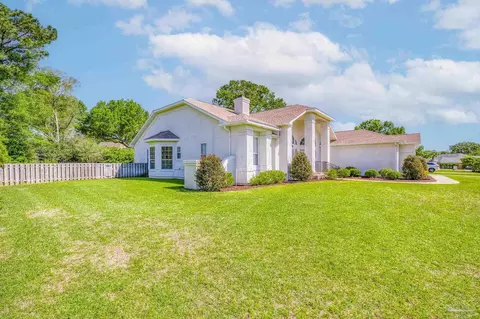 Exterior - 3063 Cobblestone Dr, Pace, FL 32571 photo 4 of 15