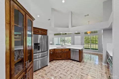 Kitchen - 3063 Cobblestone Dr, Pace, FL 32571 photo 4 of 5