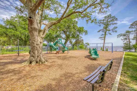 4057 Lancer St, Pace, FL 32571 photo 4