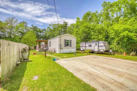 4057 Lancer St, Pace, FL 32571