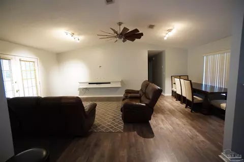 Living - 4801 Carlyn Dr, Pace, FL 32571 photo 2 of 2