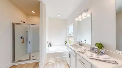 Bath - 5408 Cornwall Dr #LOT 80, Milton, FL 32583 photo 3 of 4
