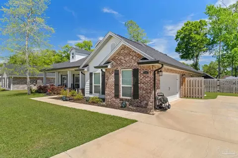 Exterior - 5581 Dunridge Dr, Pace, FL 32571 photo 2 of 13
