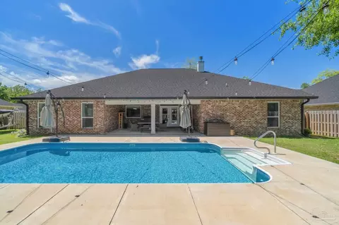 Exterior - 5581 Dunridge Dr, Pace, FL 32571 photo 11 of 13