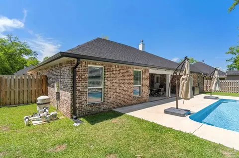 Exterior - 5581 Dunridge Dr, Pace, FL 32571 photo 10 of 13