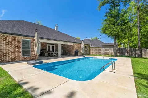 Exterior - 5581 Dunridge Dr, Pace, FL 32571 photo 9 of 13