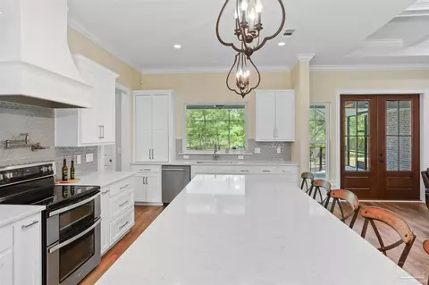 Kitchen - 2874 Diamond Creek Dr, Pace, FL 32571 photo 6 of 6