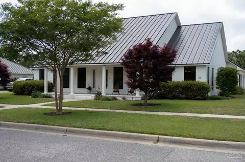 701 Rockland St, Cantonment, FL 32533